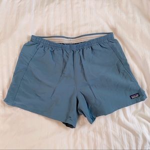 Patagonia Baggies 5” shorts women’s large